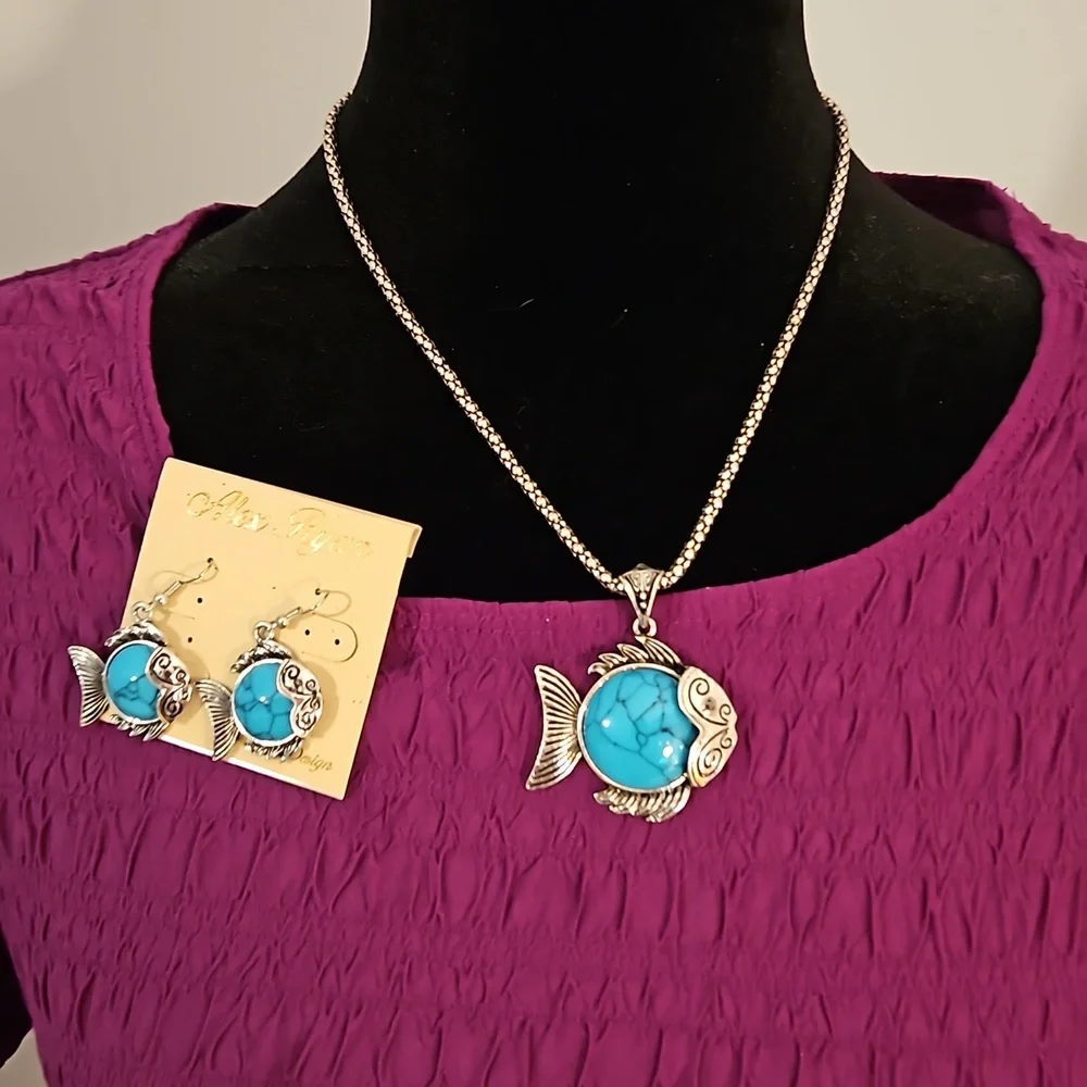 Turquoise & Silver colored Fish Necklace & Earrings - Alex Ryan, by CK Designs - Picture 1 of 7